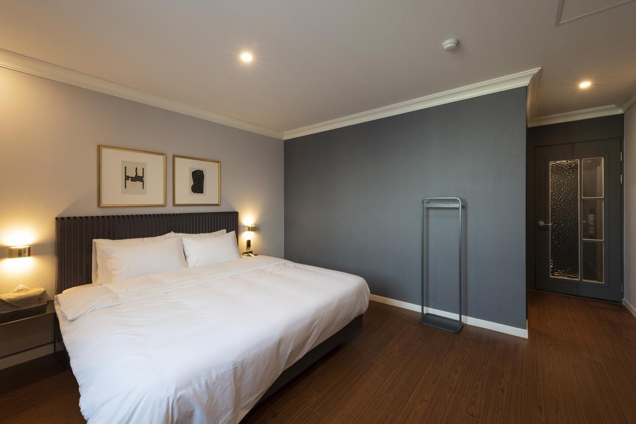 Brown-Dot Hotel Gupo Пусан Екстериор снимка